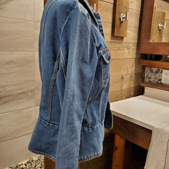 St. John's Bay Denim Jacket Size Med Stretch Button Blue Pockets Denim M - Picture 5 of 8